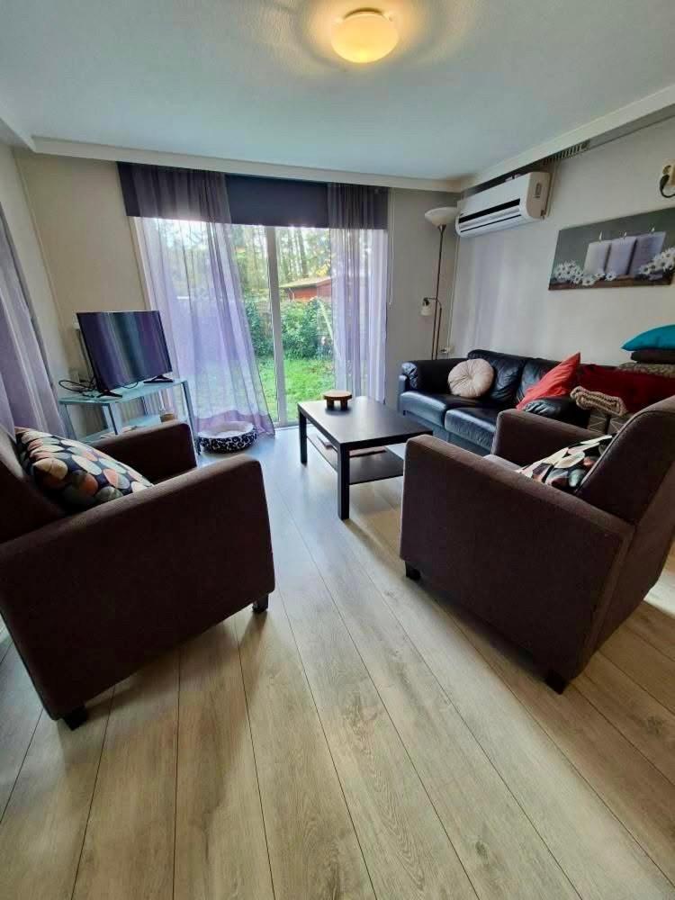 Cosy Chalet Veluwe With A Spacious Garden And Veranda Doornspijk المظهر الخارجي الصورة